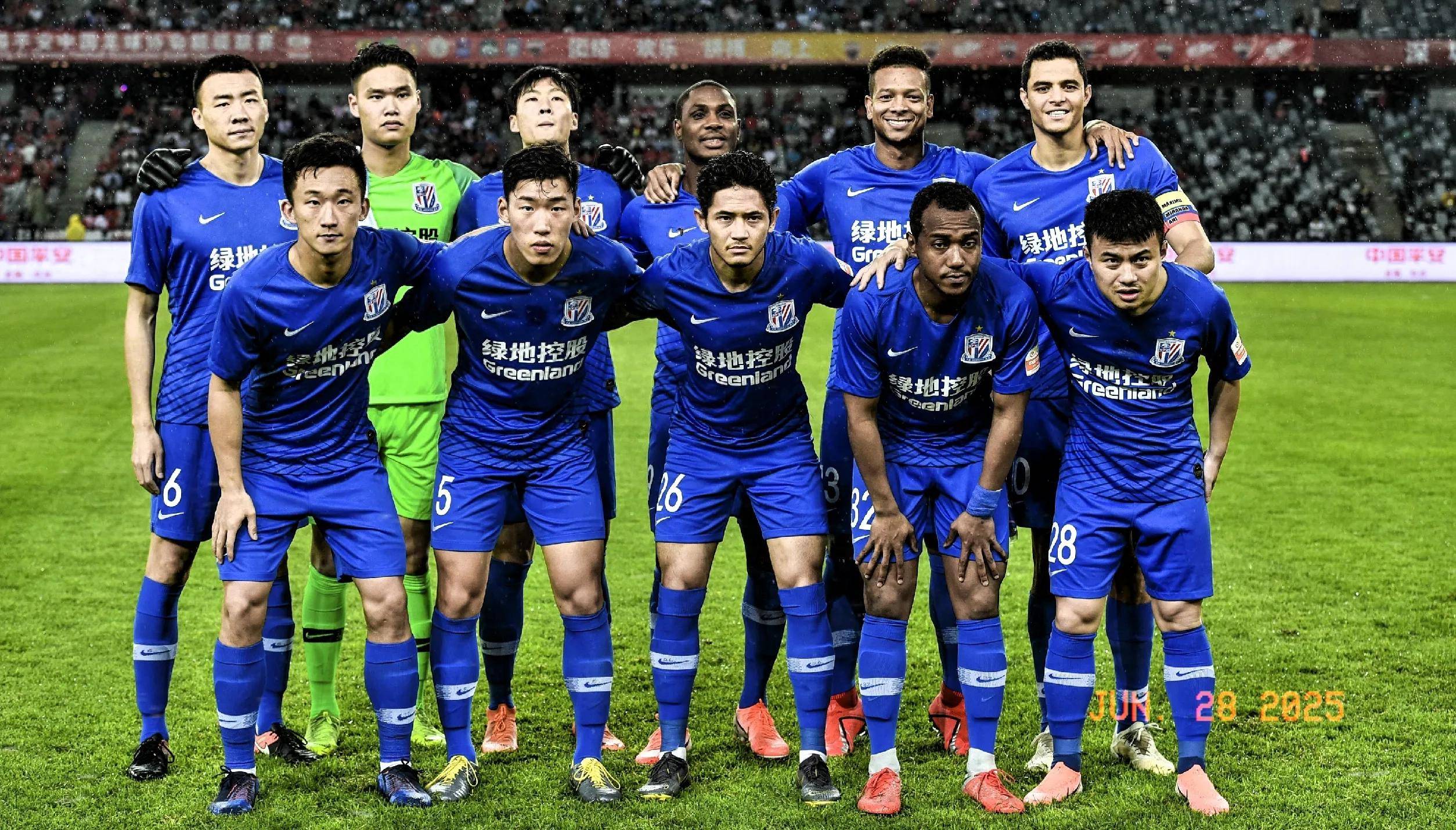 文章总结：维罗纳主场防守稳健但进攻乏力，亚特兰大控球强攻，两队将展开激烈对决。