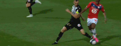 关键时刻挺身而出，帕罗特是爱尔兰首位世预赛客场戴帽的球员