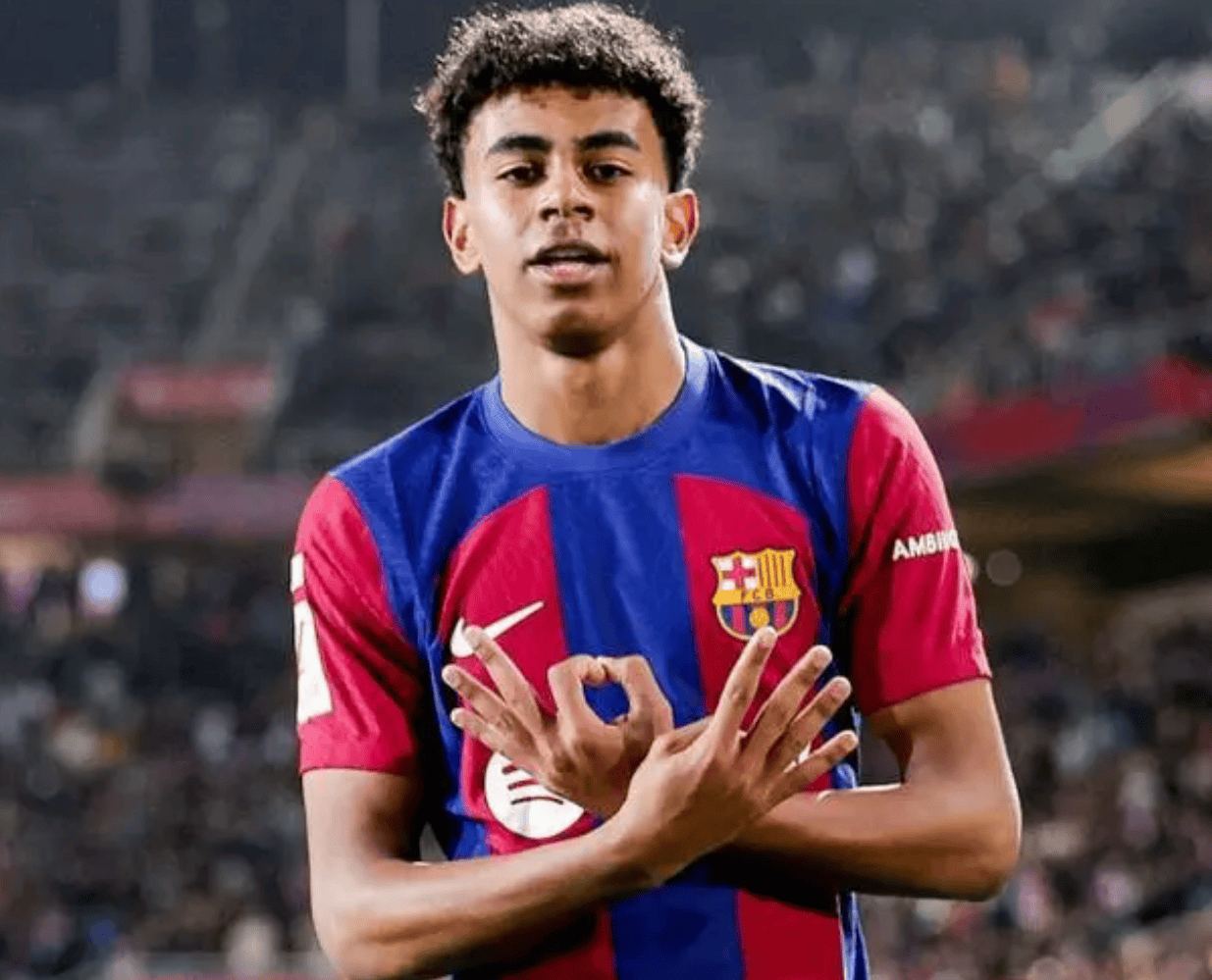 穆斯卡特：我们尽全力备战明天的比赛；对球队成绩感到自豪