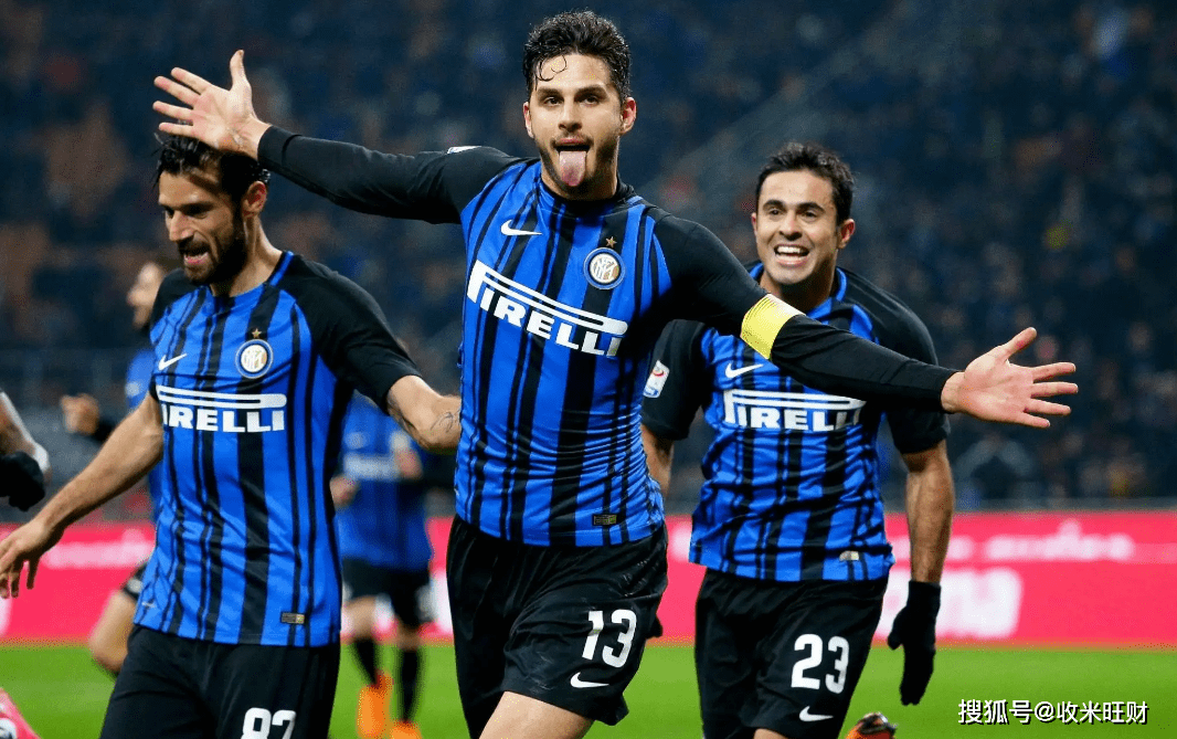 7胜破咒！肘伤缠身的郑钦文为何能硬刚TOP10？