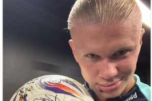 黄金左脚再次发威