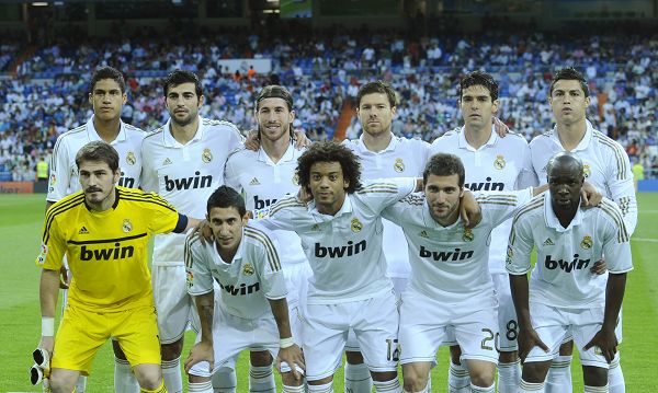 尴尬！王博指导末节换上4名“新人”，许利民指导却仍打不过